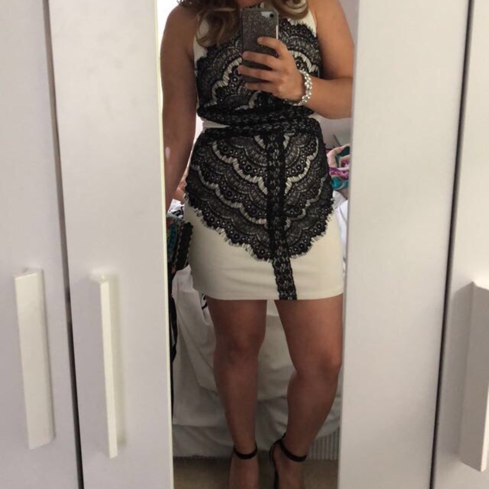 White Black lace dress